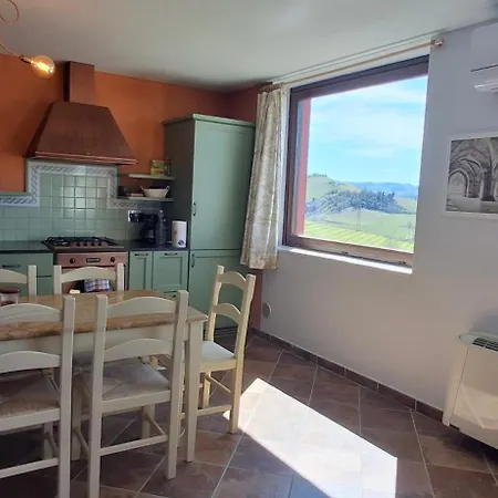 Heavenly Abode - Barbaresco Apartment Treiso