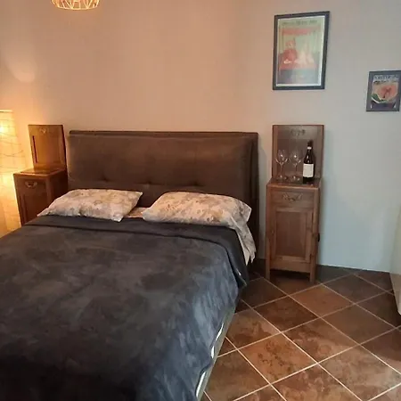 Апартаменты Heavenly Abode -