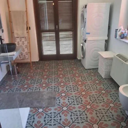 Апартаменты Heavenly Abode - *